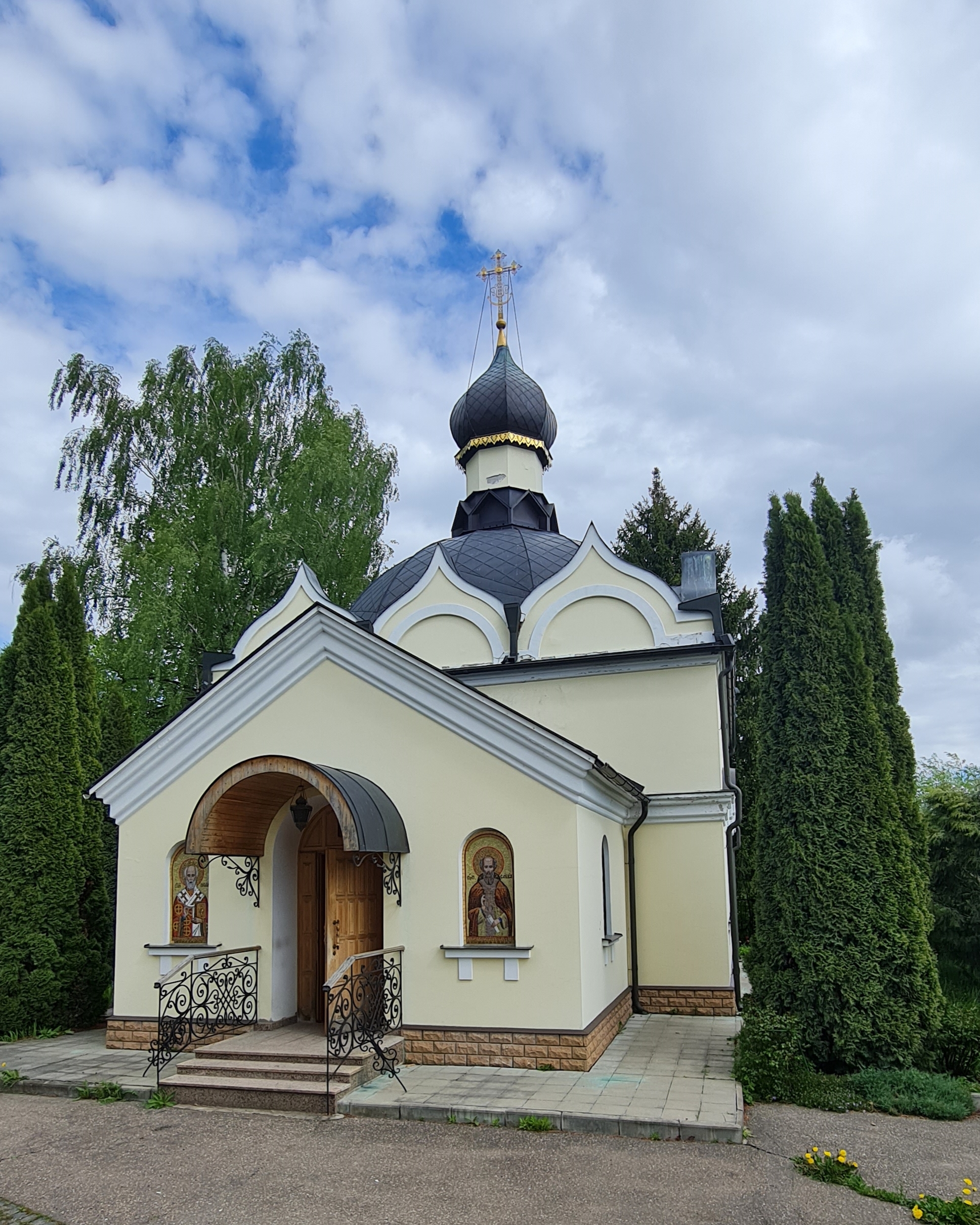 Храм Богоявления Господня при Звенигородском Успенском соборе